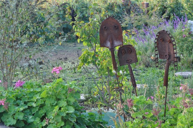 Nalle Garden Decor