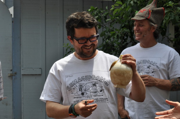 Hardy and the egg